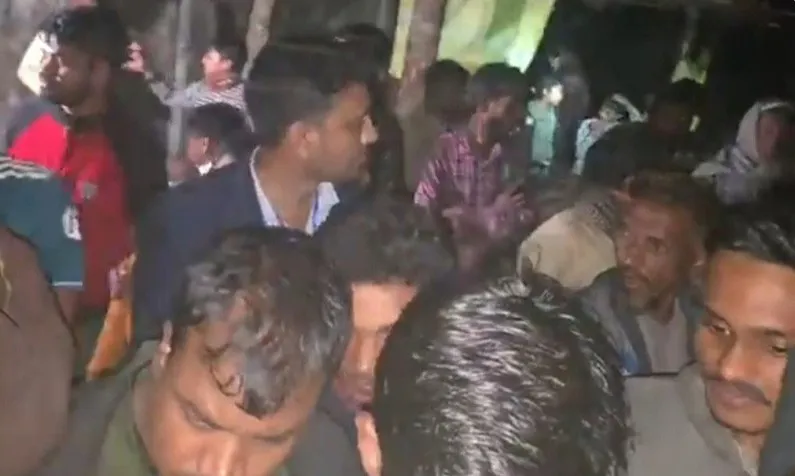 ভোট দেওয়ায় স্ত্রীকে তালাক